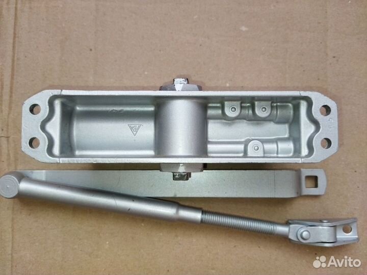 Доводчик дверной diplomat дипломат