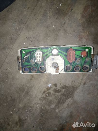 Шиток приборов ваз 2101-2106