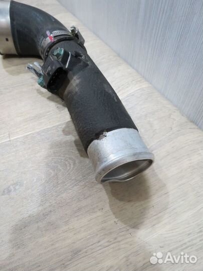 Патрубок интеркулера Kia Stinger