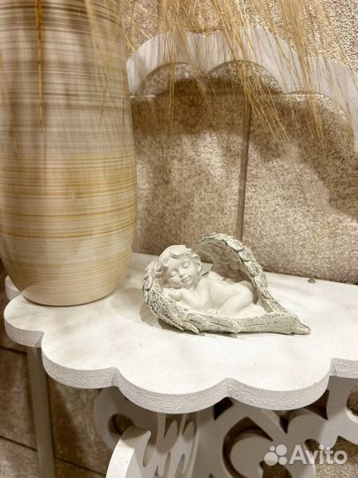 Статуэтки ангелочек