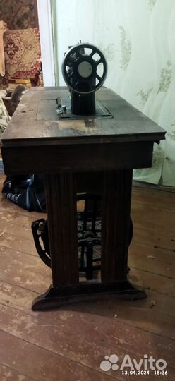 Швейная машинка Csepel 30