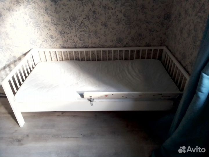 Детская кровать икеа гулливер + матрас