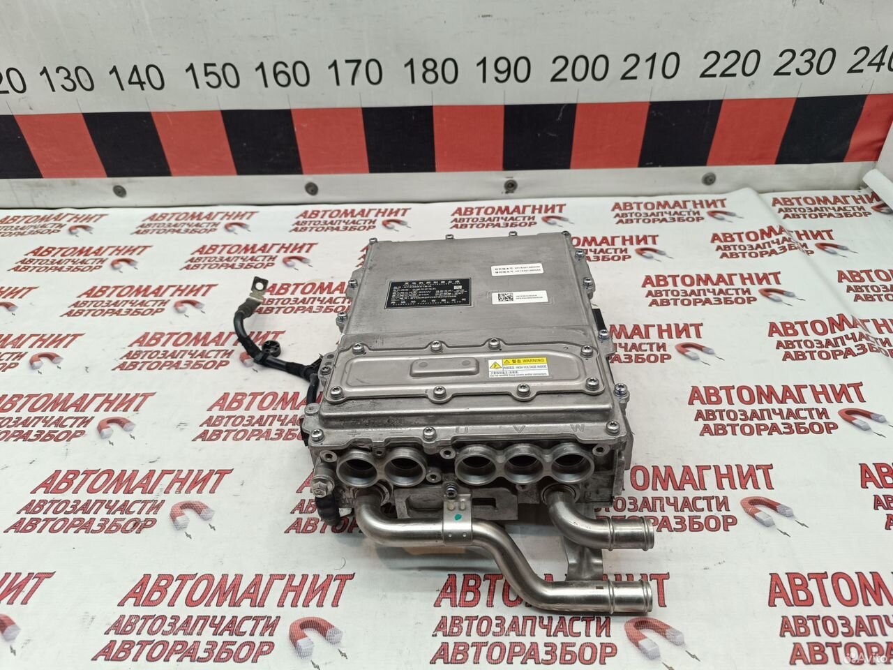 Инвертор преобразователь тока Voyah Free Фри