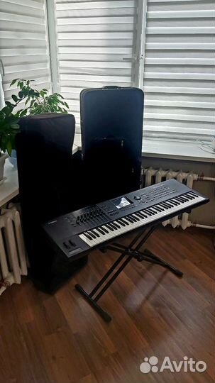 Музыкальная рабочая станция Ymaha XF 7