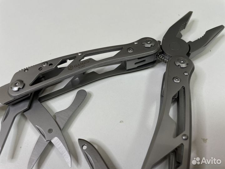 Мультитул стальной