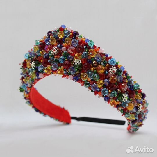 Бархатный ободок с украшениями