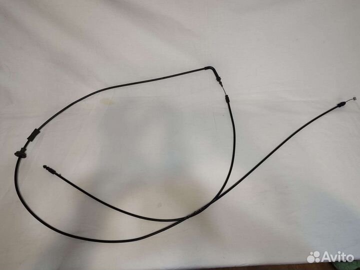 Тросик капота Фрилендер 2