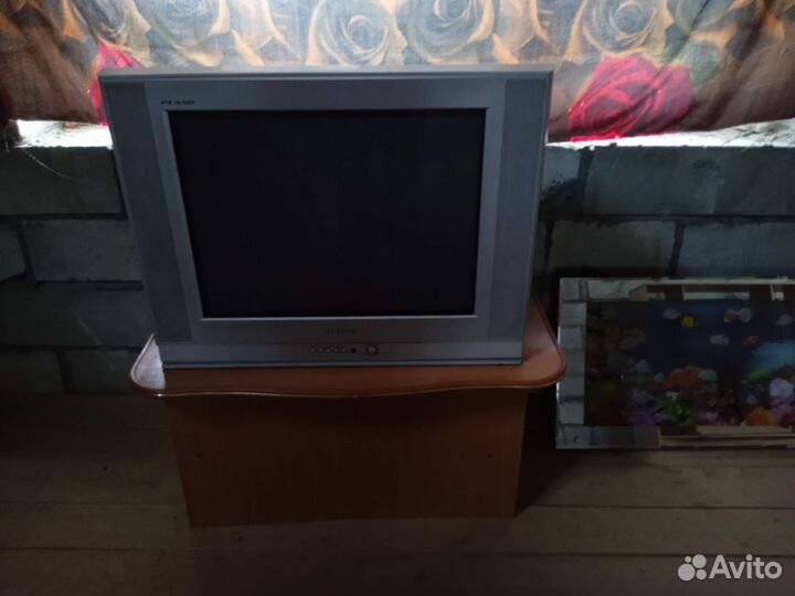 Телевизор