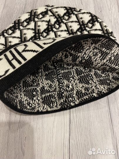 Шапка dior