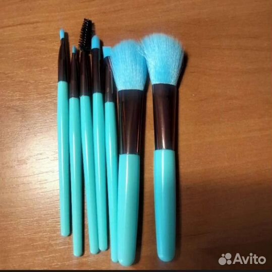 Набор кистей для макияжа. Новый. 13 штук