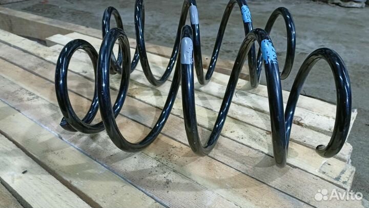 Пружины передние оригинал camry 50-55