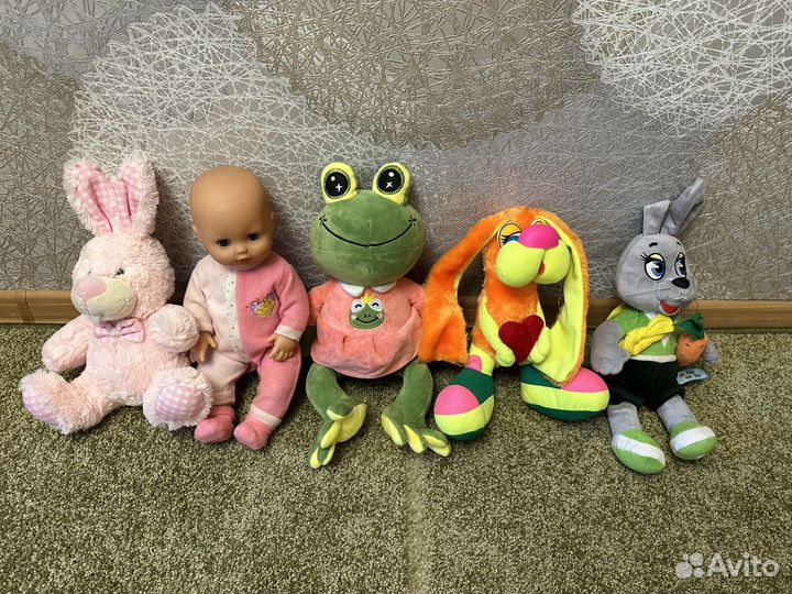 Мягкие игрушки и пупс