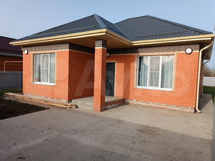 Дом 100 м² на участке 7 сот.