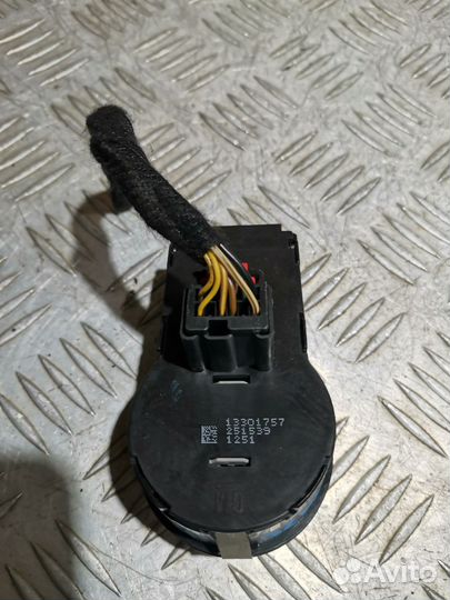 Блок управления светом фар Chevrolet Cruze