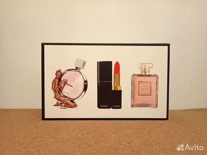 Подарочный набор косметики