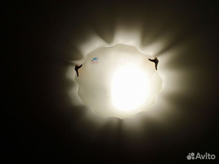 Светильник потолочный