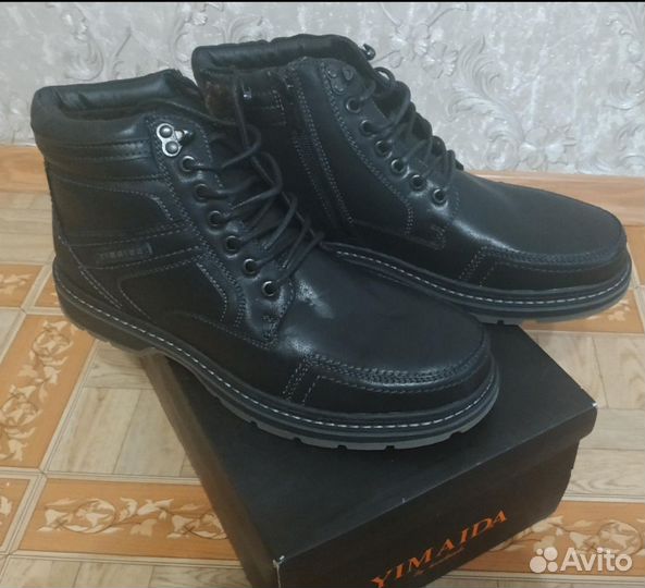 Ботинки зимние новые