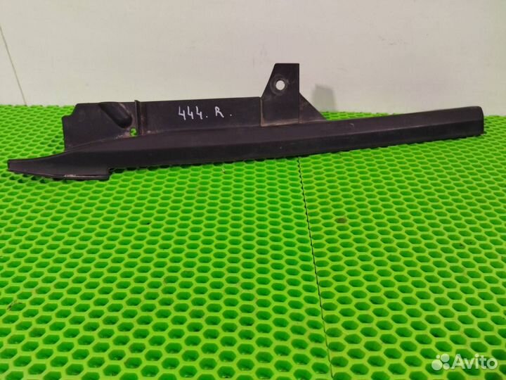 Накладка крыла правая Acura Rdx TB1 K23A1 2008