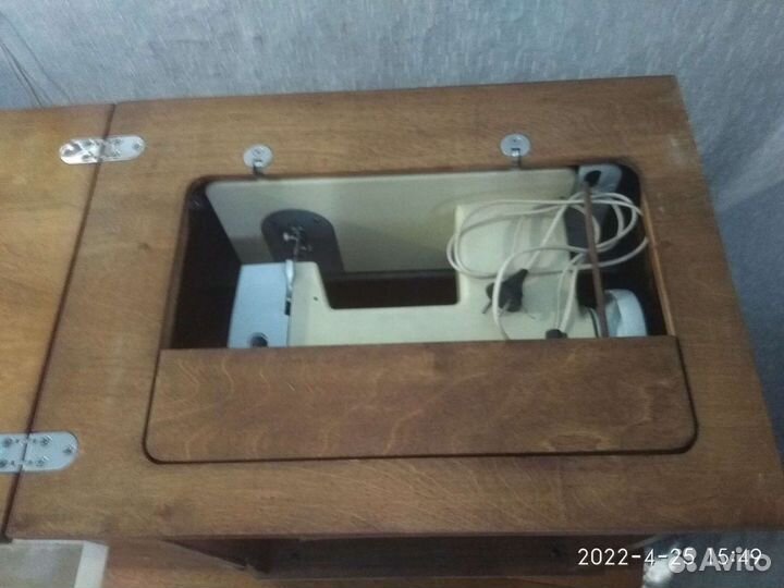 Швейная машинка