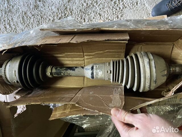 Привод передний левый + ступица передняя XC90