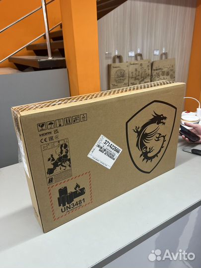 Продам свой ноутбук MSI. Покупал 20 дней назад