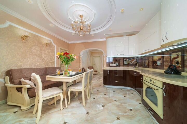 3-к. квартира, 88 м², 7/21 эт.