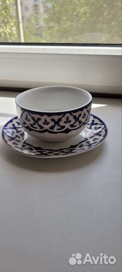 Чайная чашка с блюдце объем 300 мл