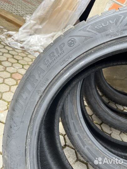 Goodyear UltraGrip Performance SUV Gen-1 275/45 R21 110V