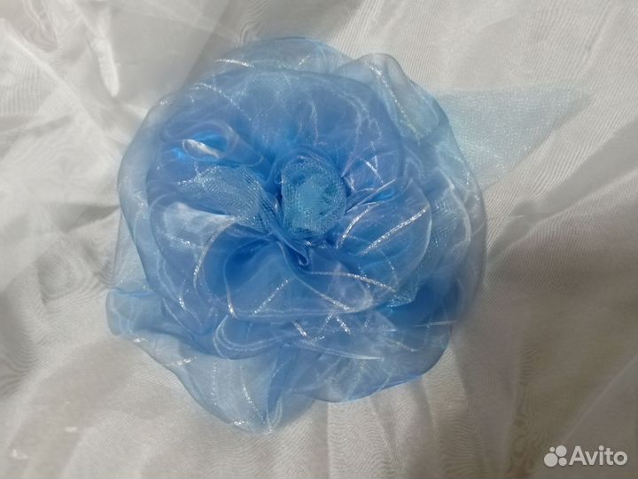 Брошь цветок из ткани