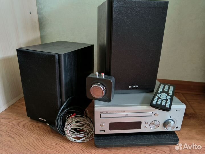 Музыкальный центр aiwa AMK-40HD