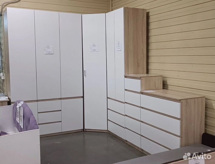 Менеджер по продажам мягкой мебели и корпусной