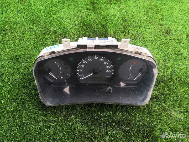 Приборная панель Mitsubishi Colt 1997 1.3 4G13