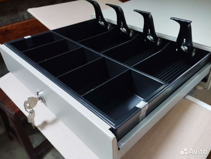 Ящик для денег