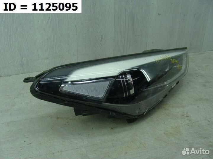 Фара правая Hyundai Tucson