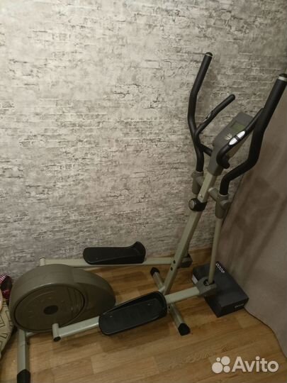 Эллиптический тренажер torneo festa c 307