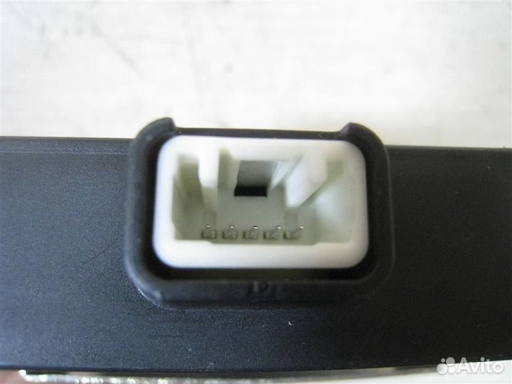 Блок центрального замка Toyota Corolla Verso R1 2