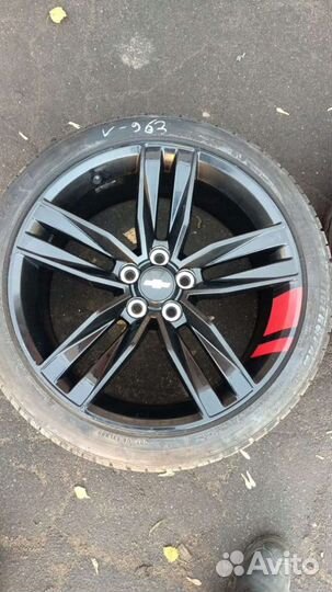 R20 Uniroyal Tiger Paw GTS 245/40, PCD 5x120 DIA 55