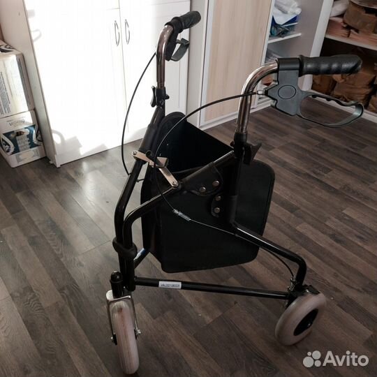 Ходунки для взрослых на колесах