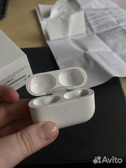 Кейс apple airpods pro+новые насадки,кабель, ориг