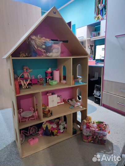 Домик кукольный.высота 130, ширина 80