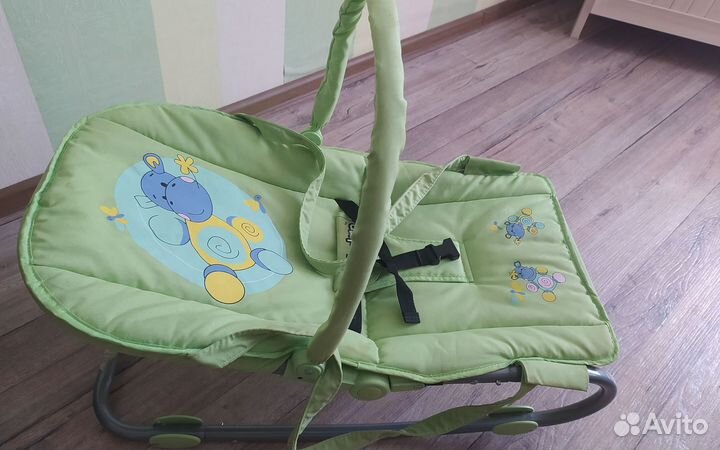 Продам шезлонг-качалку