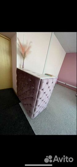 Стойка администратора