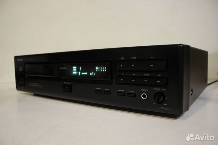 Onkyo DX-7011 CD-Плеер