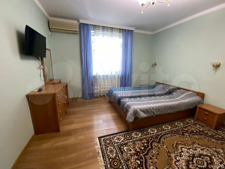 2-к. квартира, 45 м², 1/1 эт.