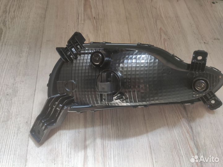 Фара противотуманная птф Туманка Hyundai solaris 2