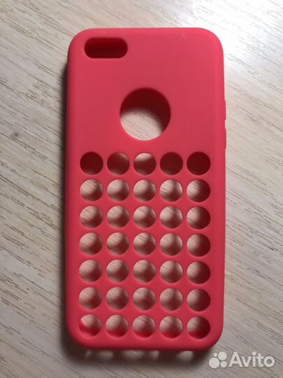 Чехлы на iPhone 5c