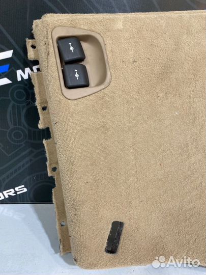 Обшивка багажника правая Bmw X5 E53 N62B44 2005