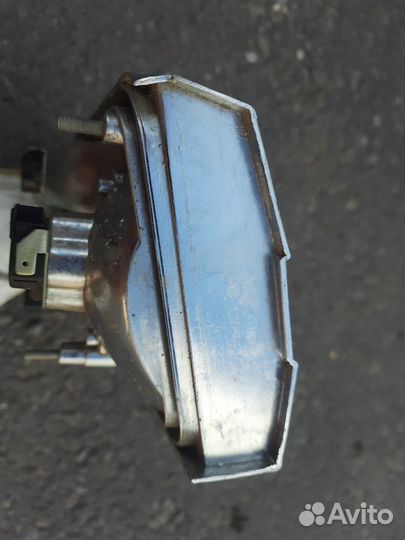 Задний фонарь ваз 2106