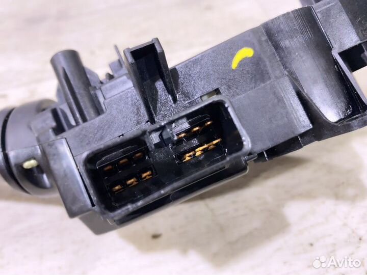 Переключатель поворотов подрулевой Kia Rio 3 седан