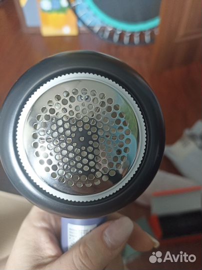 Машинка для удаления катышков